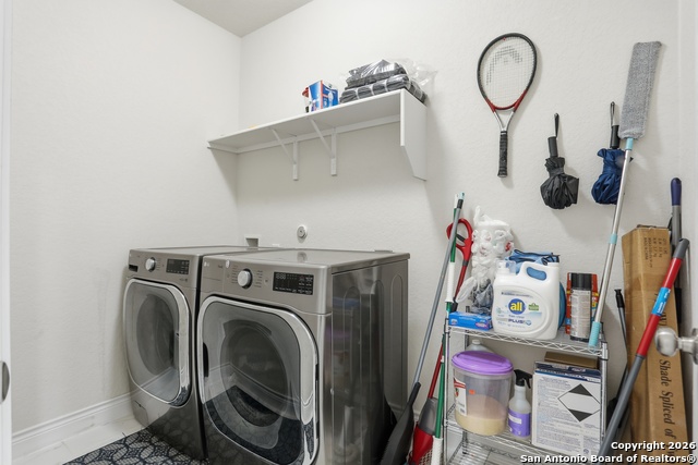 Image 32 of 47 For 27303 Gemstone