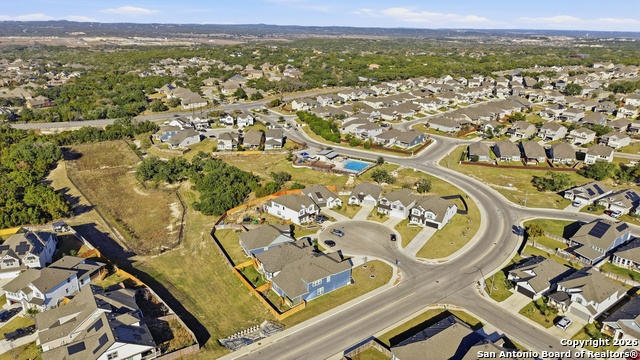 Image 41 of 47 For 27303 Gemstone