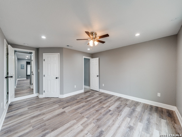 Image 11 of 14 For 945 Potomac  