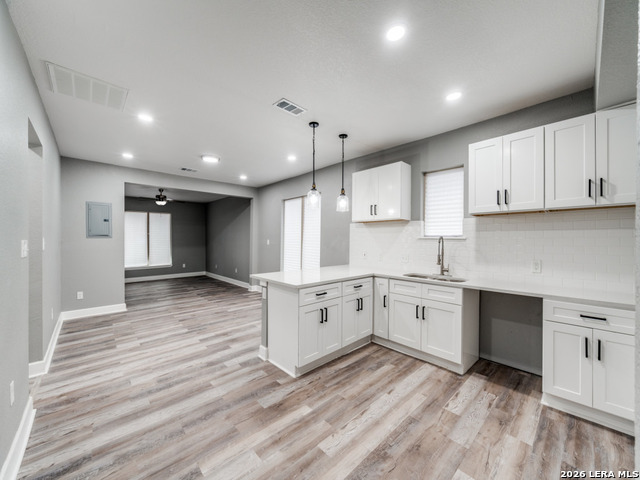 Image 5 of 14 For 945 Potomac  