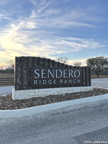 Details for 134 County Road 2644, Moore, TX 78057