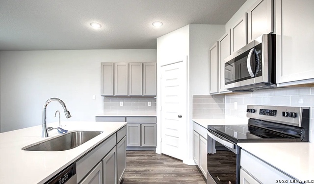 Image 3 of 21 For 2563 Rambo Dr.