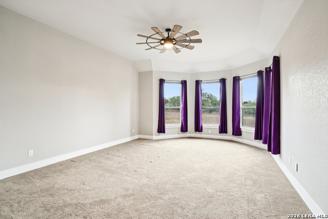 Image 21 of 50 For 451 Stone Loop