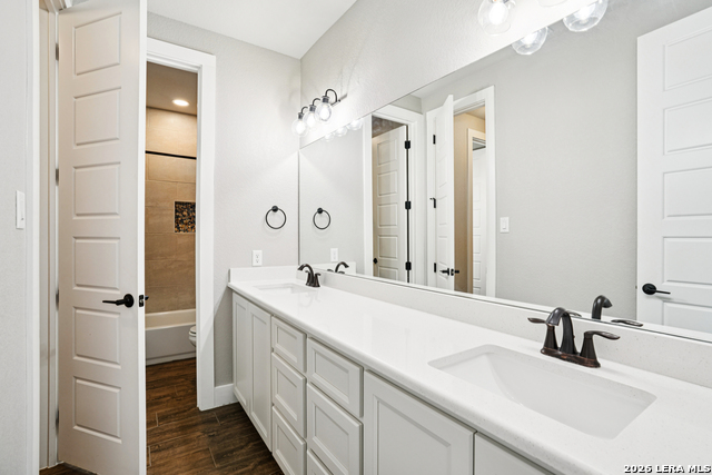 Image 36 of 50 For 451 Stone Loop