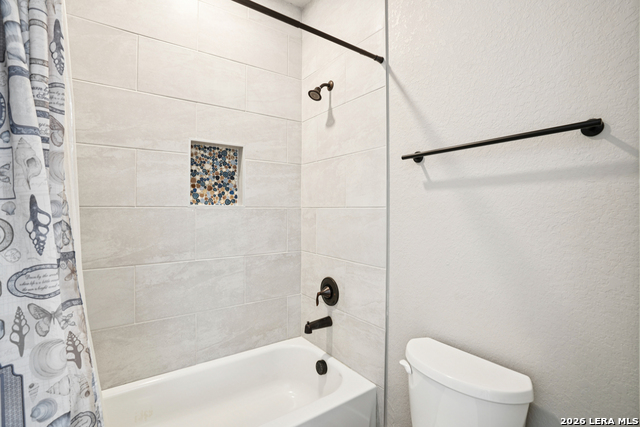 Image 37 of 50 For 451 Stone Loop