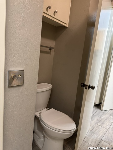 Image 16 of 20 For 11814 Song St