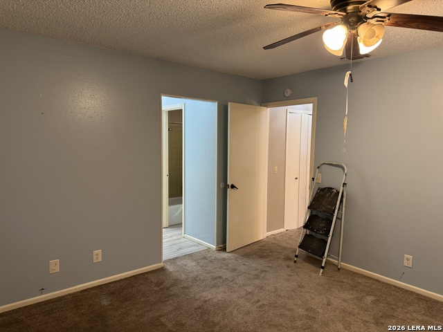 Image 19 of 20 For 11814 Song St