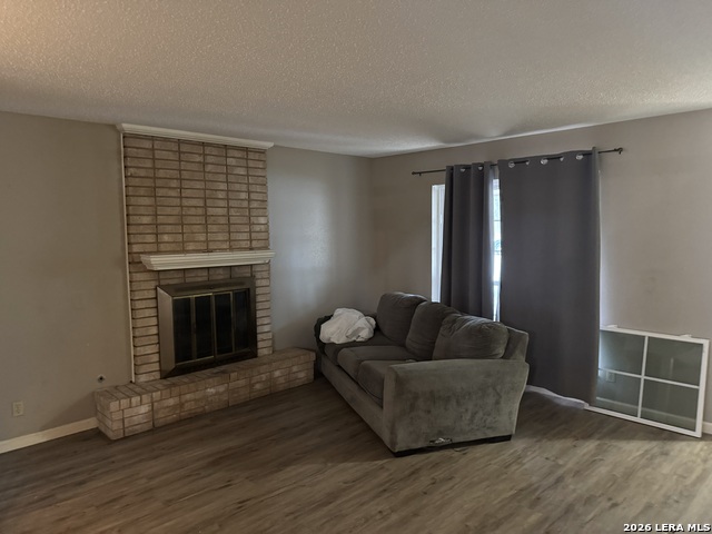 Image 5 of 20 For 11814 Song St