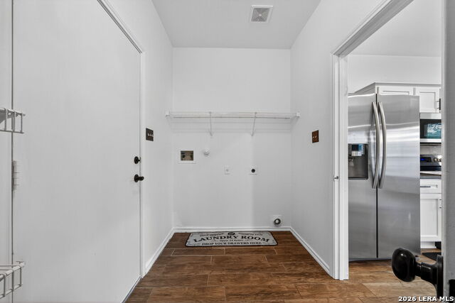 Image 14 of 34 For 21919 Goldcrest Run