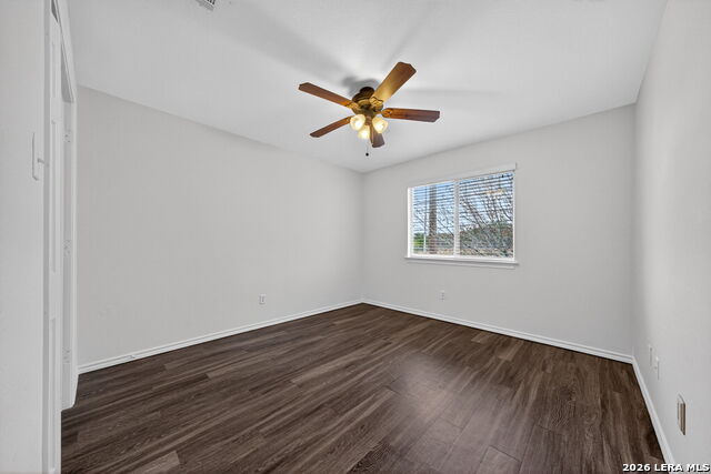 Image 24 of 34 For 21919 Goldcrest Run