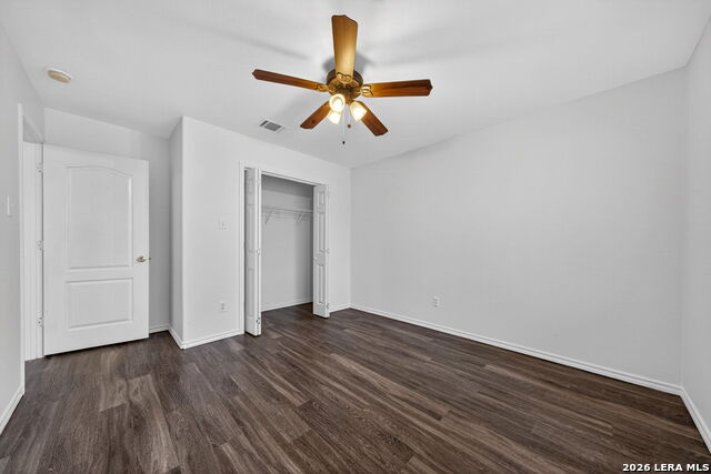 Image 25 of 34 For 21919 Goldcrest Run