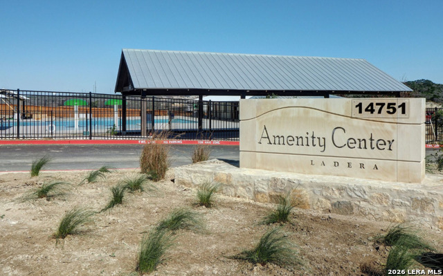 Image 32 of 38 For 14807 Mapleton Hill