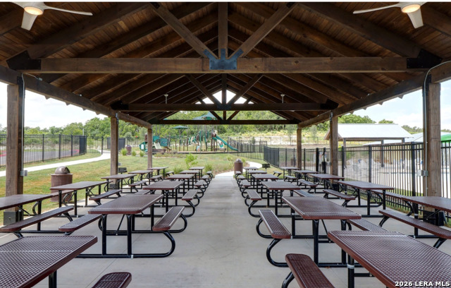 Image 34 of 38 For 14807 Mapleton Hill