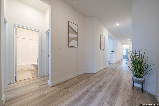 Image 4 of 38 For 14807 Mapleton Hill