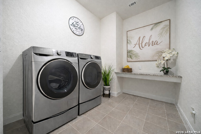 Image 6 of 38 For 14807 Mapleton Hill