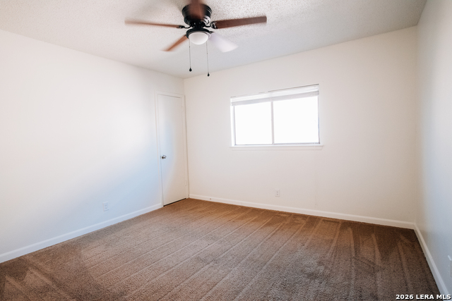 Image 13 of 21 For 21523 Hyerwood