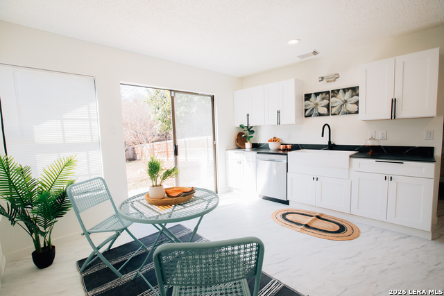 Image 5 of 21 For 21523 Hyerwood