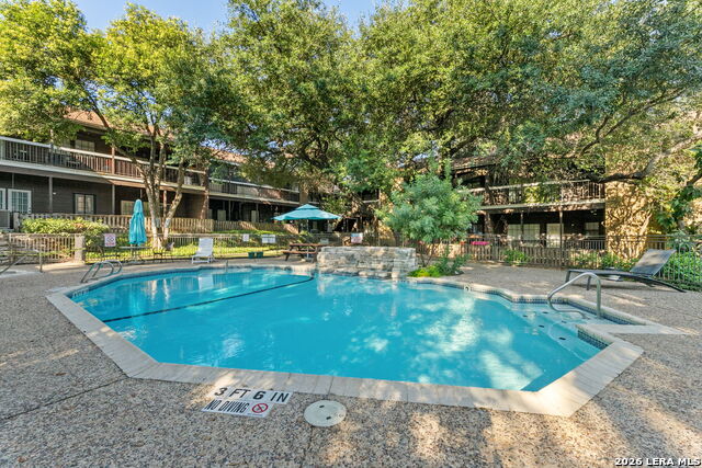 Image 12 of 14 For 8655 Datapoint  212