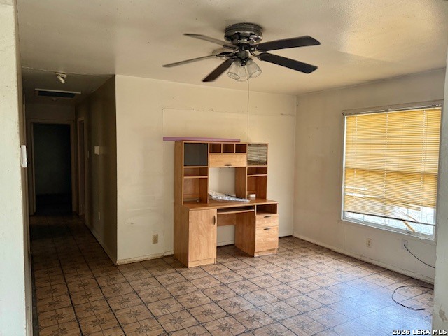 Image 5 of 9 For 1013 Huntington