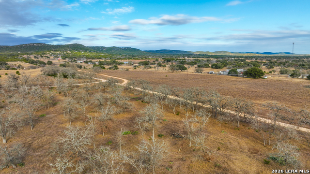 Image 2 of 26 For 455 Hubble  