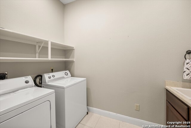 Image 33 of 40 For 29026 Tivoli Way