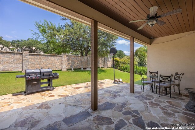 Image 35 of 40 For 29026 Tivoli Way