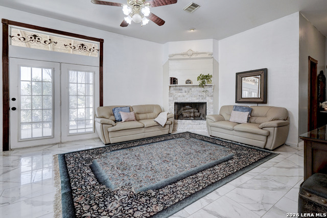 Image 10 of 43 For 309 Rolling Oaks Ln S