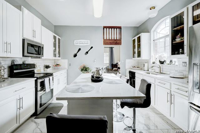 Image 12 of 43 For 309 Rolling Oaks Ln S