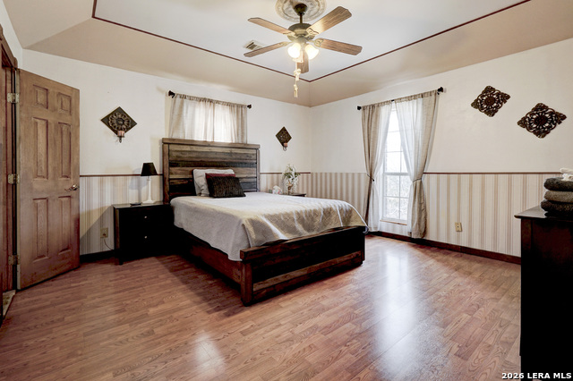 Image 28 of 43 For 309 Rolling Oaks Ln S