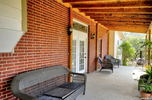 Image 36 of 43 For 309 Rolling Oaks Ln S