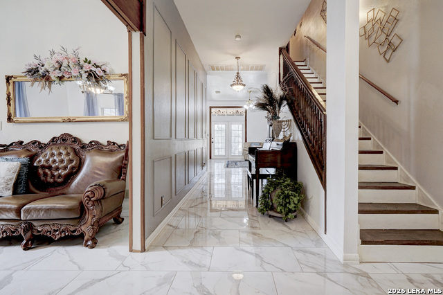 Image 7 of 43 For 309 Rolling Oaks Ln S