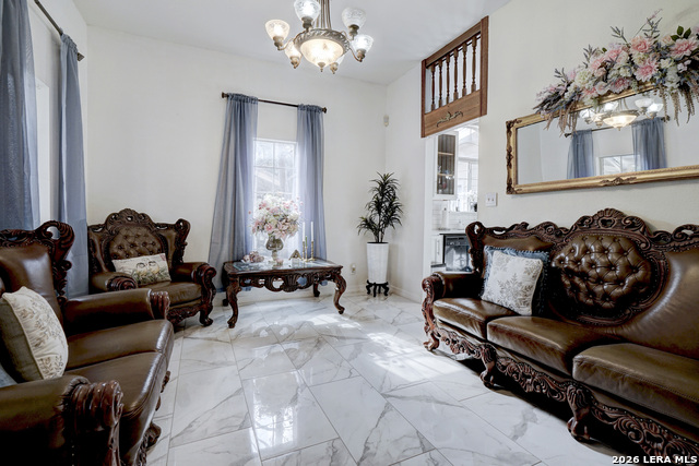 Image 8 of 43 For 309 Rolling Oaks Ln S