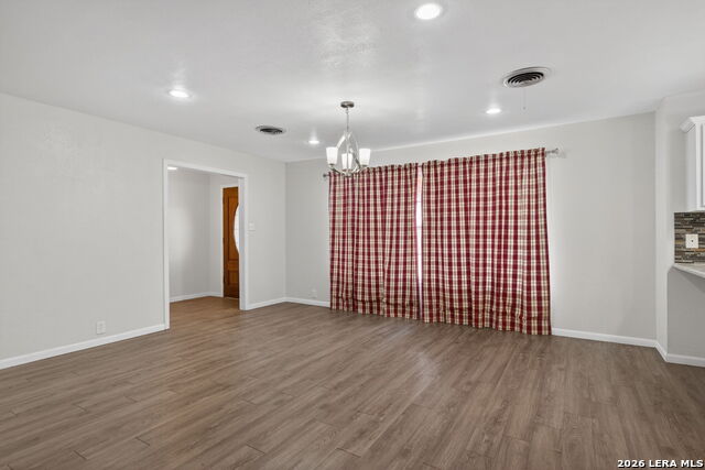 Image 10 of 39 For 7414 Us Highway 281