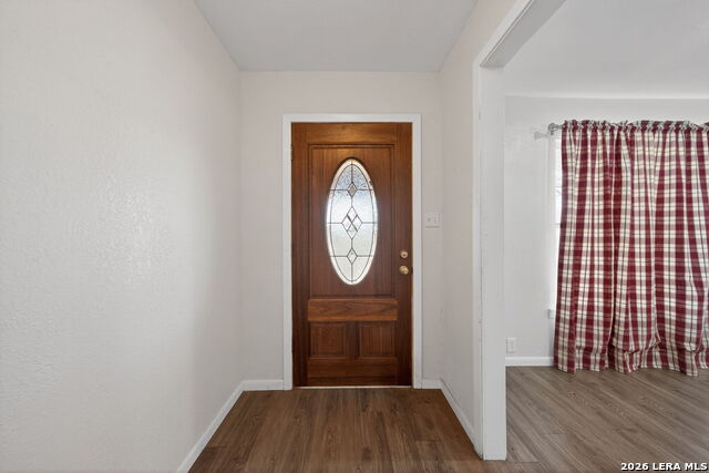 Image 5 of 39 For 7414 Us Highway 281