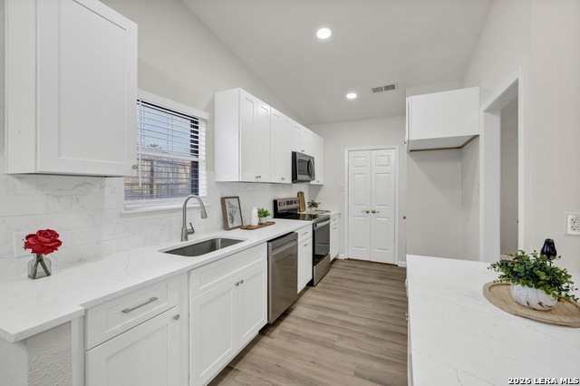 Image 13 of 43 For 6007 Valley Forge