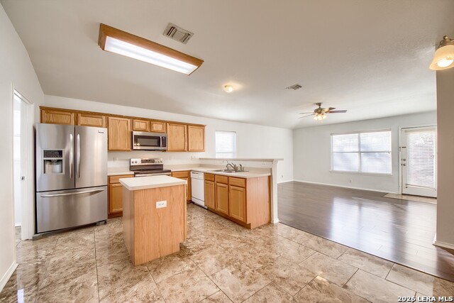 Image 8 of 31 For 638 Heritage Way