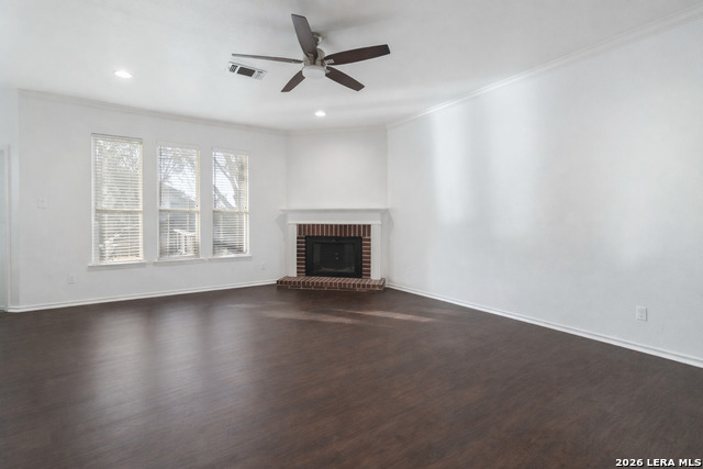 Image 4 of 19 For 21627 Iron Ridge Ct