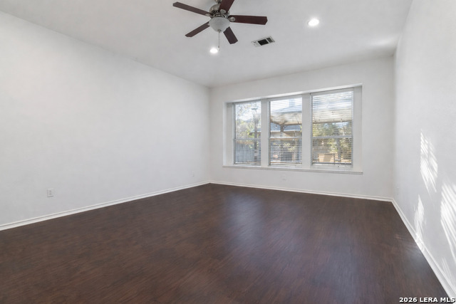 Image 9 of 19 For 21627 Iron Ridge Ct