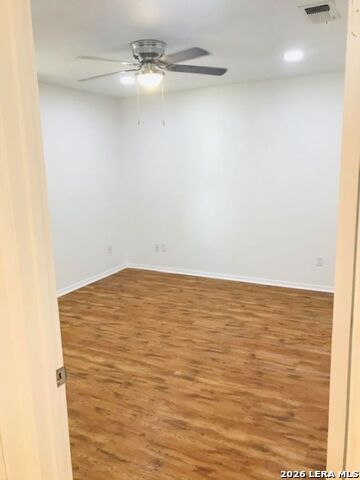 Image 11 of 13 For 271 Willow  B