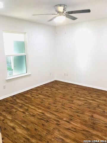 Image 12 of 13 For 271 Willow  B