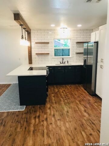 Image 2 of 13 For 271 Willow  B