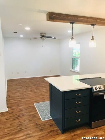 Image 4 of 13 For 271 Willow  B