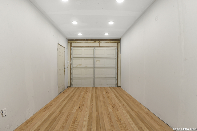 Image 17 of 33 For 866 San Angelo