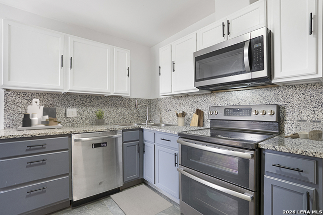 Image 26 of 33 For 866 San Angelo