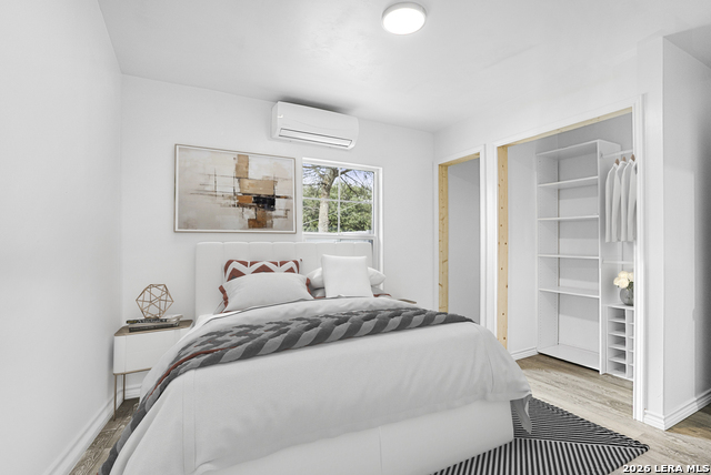 Image 28 of 33 For 866 San Angelo