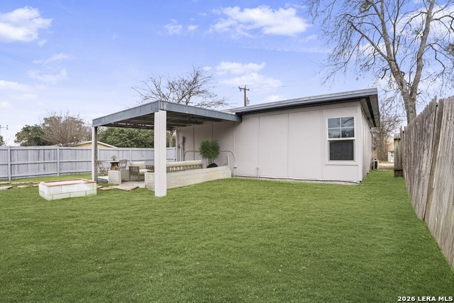 Image 32 of 33 For 866 San Angelo