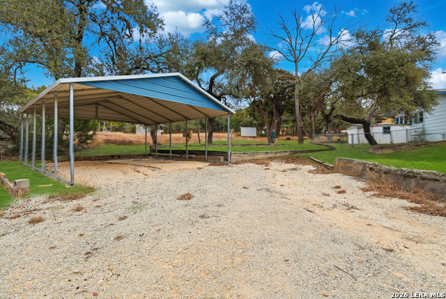 Image 10 of 27 For 333 Tamarack