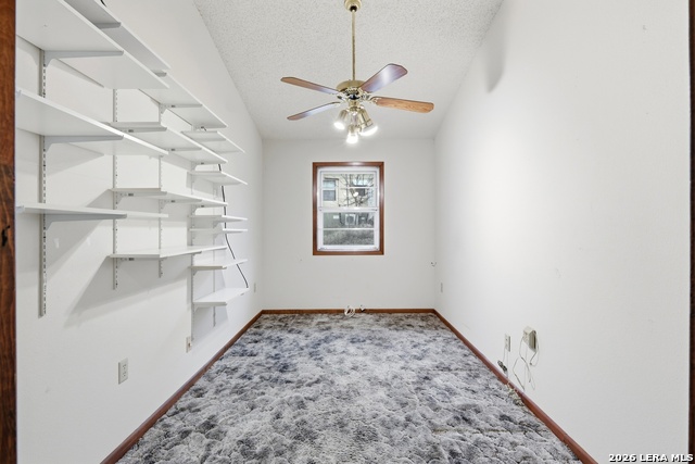 Image 23 of 27 For 333 Tamarack