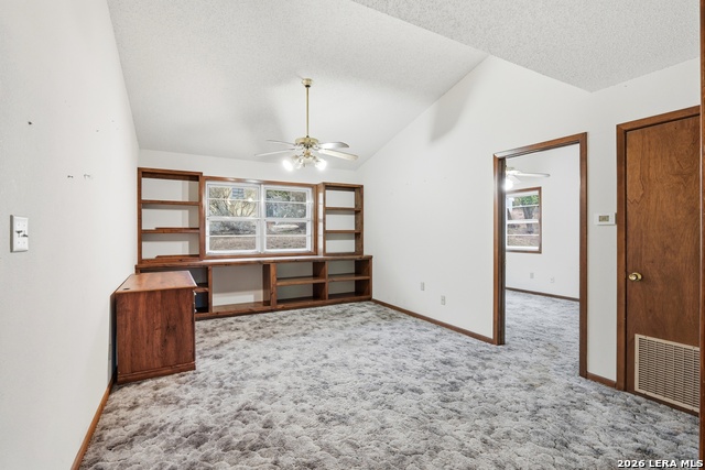 Image 24 of 27 For 333 Tamarack