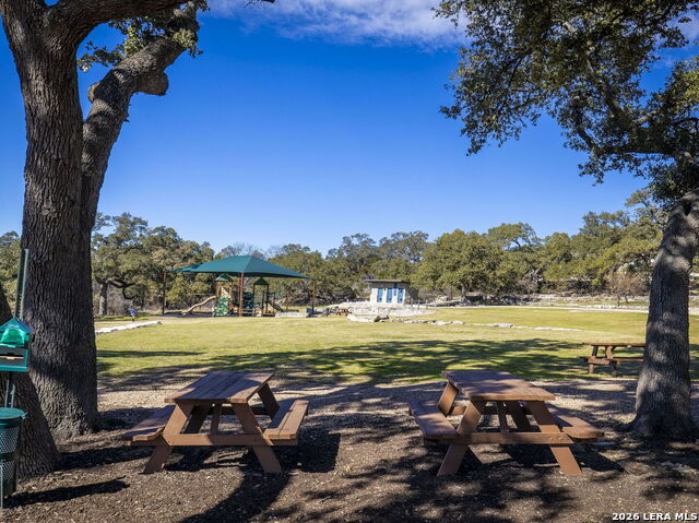 Image 30 of 33 For 1607 Beaujolais